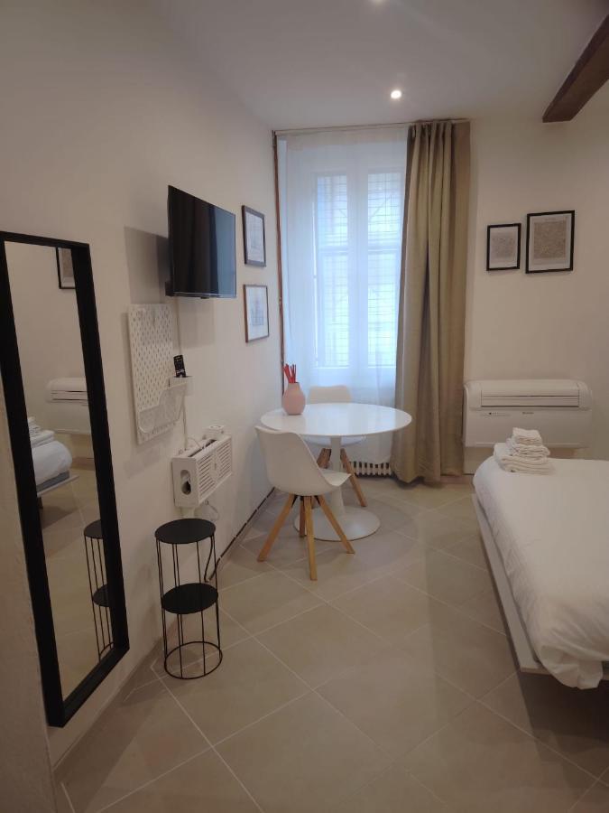 Guazzo Apartment - Self Check-In Parme Extérieur photo